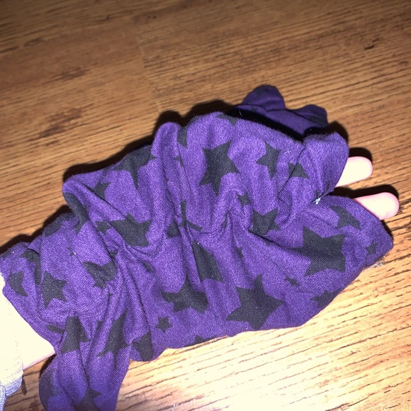 2/15$ 💕 Purple star leg warmers - Picture 6 of 6